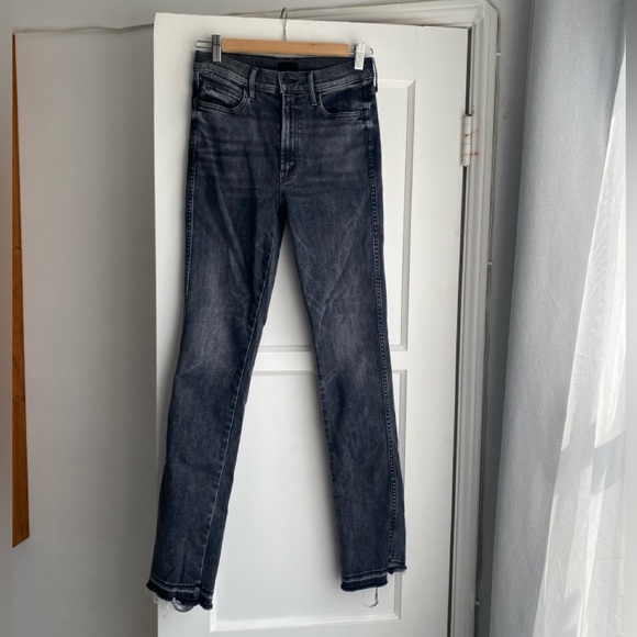 Mother high waisted rascal slice undone hem jean size 26 - Picture 4 of 12